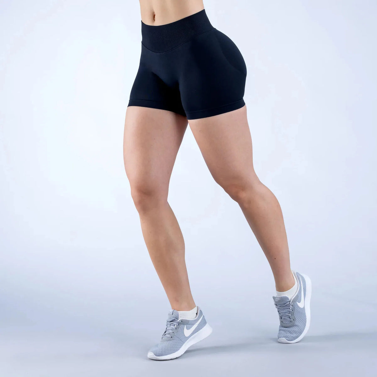 short-femme-cycliste-poches-laterales-sechage-rapide-stride