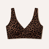 Soutien-gorge sans armatures FLOW SoftLift imprime leopard brun, vue produit sur fond creme