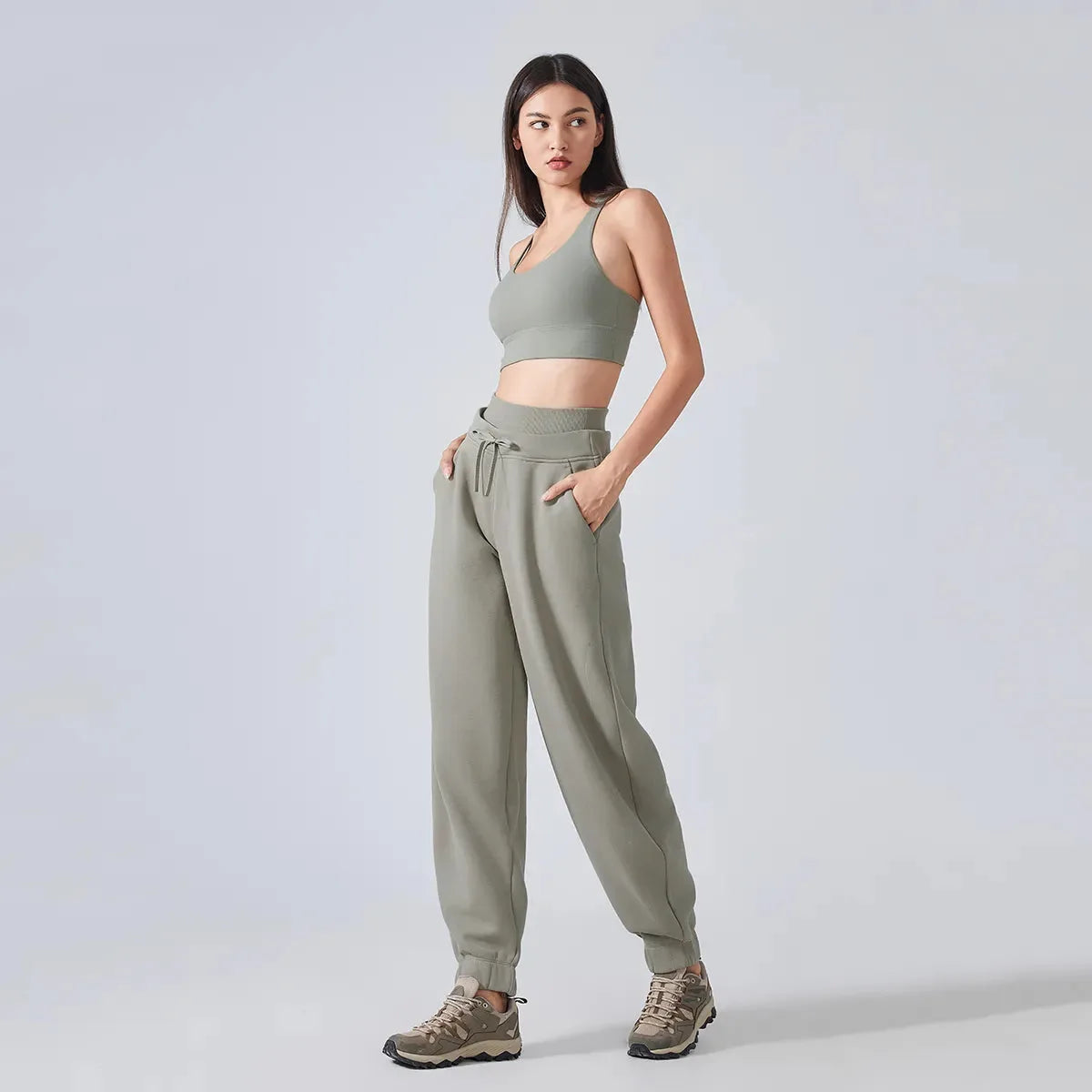 Jogging femme EASE coton molletonné oversize - vue portée 2