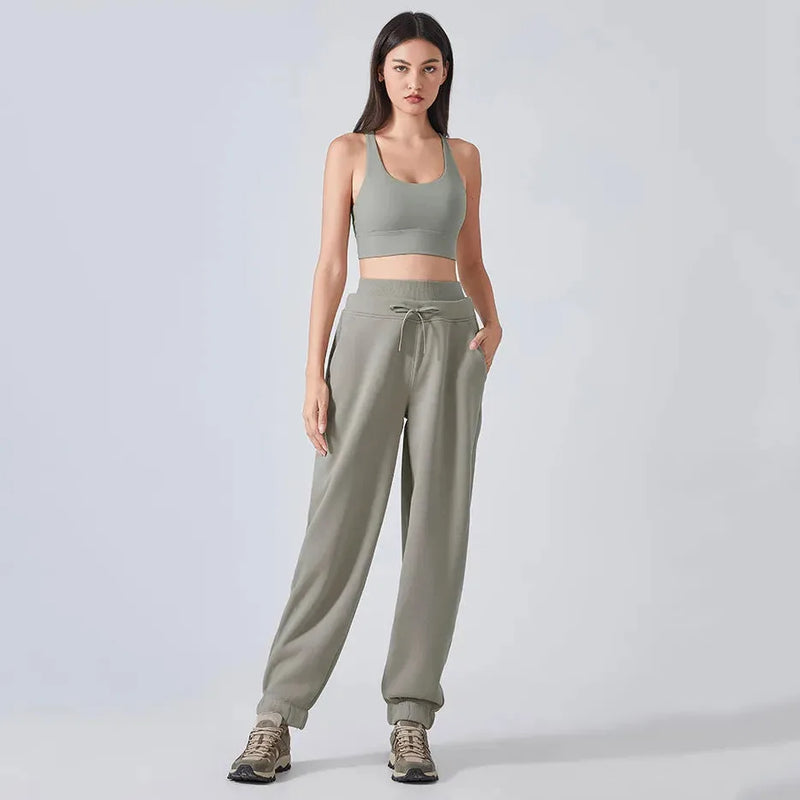 Jogging femme EASE coton molletonné oversize - vue portée 3