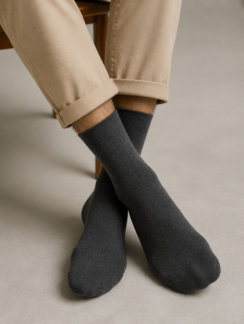 Chaussettes mi-mollet homme portées lifestyle 2