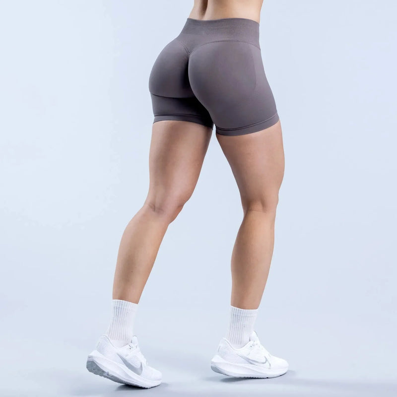 Short femme cycliste poches latérales séchage rapide — stride
